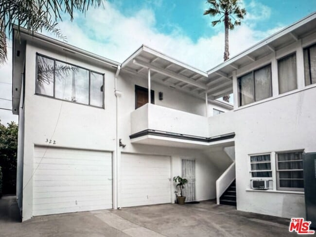 Building Photo - 322 Huntley Dr Unit 322