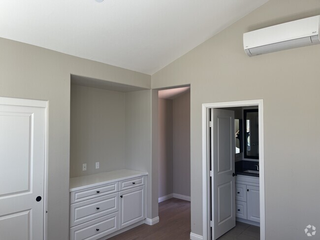Building Photo - 3646 Buck Ridge Ave Rental