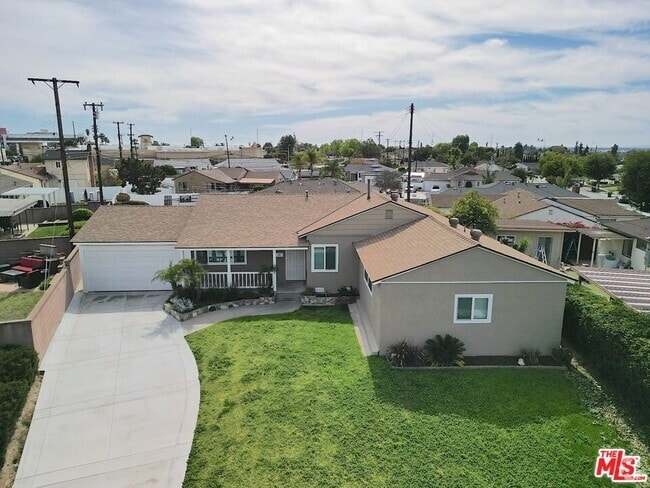 Building Photo - 14908 Steprock Dr Rental