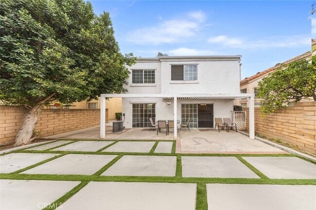 Photo - 7448 Bellingham Ave