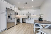 Photo - 26016 Oak St Unit #F