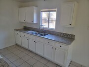 Photo - 2042 E 19th St Unit B
