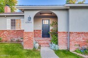 Photo - 13906 Sylvan St House