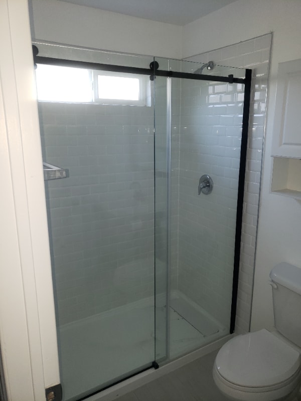 Photo - 1540 W 58th St