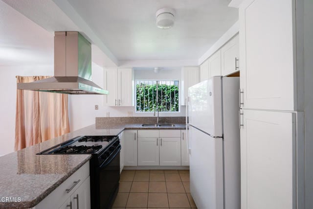 Photo - 7546 Mooney Dr