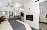 Photo - Discover this perfect beach town gem! Apartment