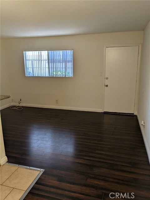 Building Photo - 1708 Pine Ave Unit 2 Rental