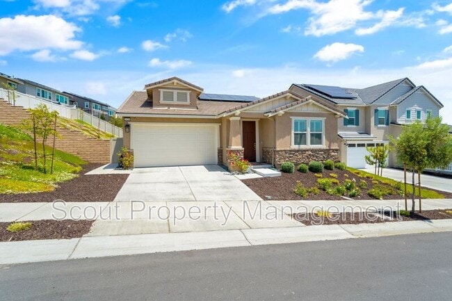 Building Photo - 39598 Lupine Dr