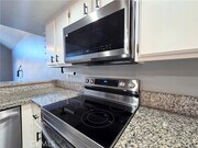 Photo - 505 W 5th St Unit 306