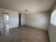 Photo - Victorville - 3 Bedrooms, 2 Bathrooms, New Paint, New Blinds, Tile Floors