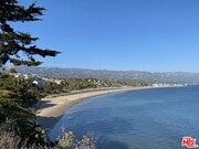 Photo - 1312 Shoreline Dr
