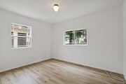 Photo - 2435 Houston St Unit 2433