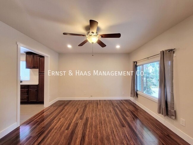 Photo - 8429 Somerset Blvd