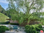 Photo - 8973 Wonderland Park Ave