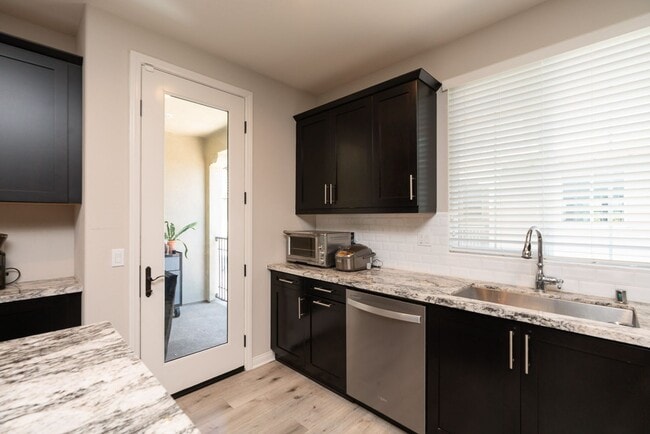 Photo - 3 Bedroom Townhome in the Veridian Community of Del Sur