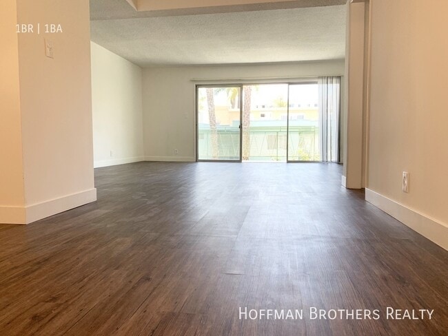 Photo - 3772 Lockland Dr Unit 18