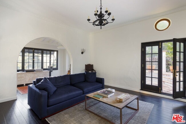 Photo - 3278 Primera Ave