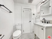 Photo - 2717 S Harvard Blvd