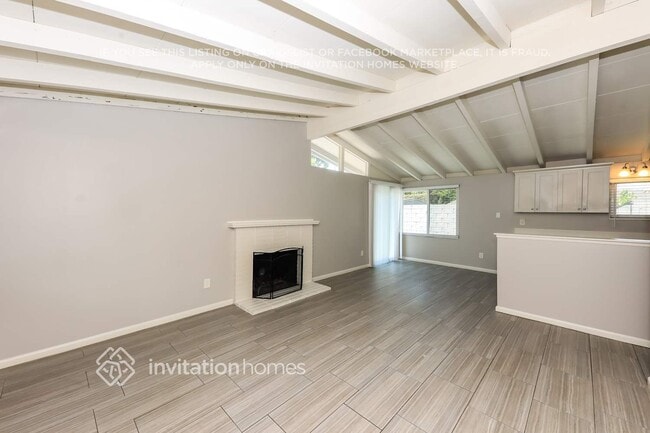 Photo - 226 S Louise Pl