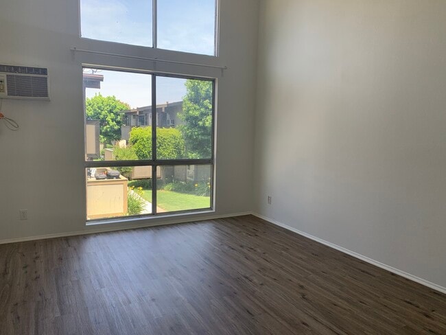 Photo - 808 Coriander Dr Unit #A