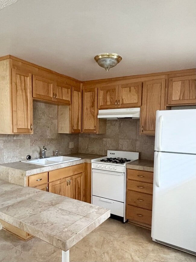 Photo - A1101-P Unit 1101 C