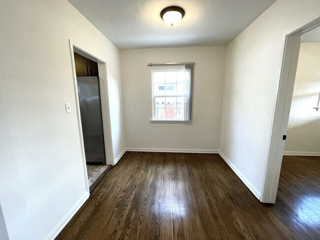 Photo - 3211 Bagley Ave Unit 3215