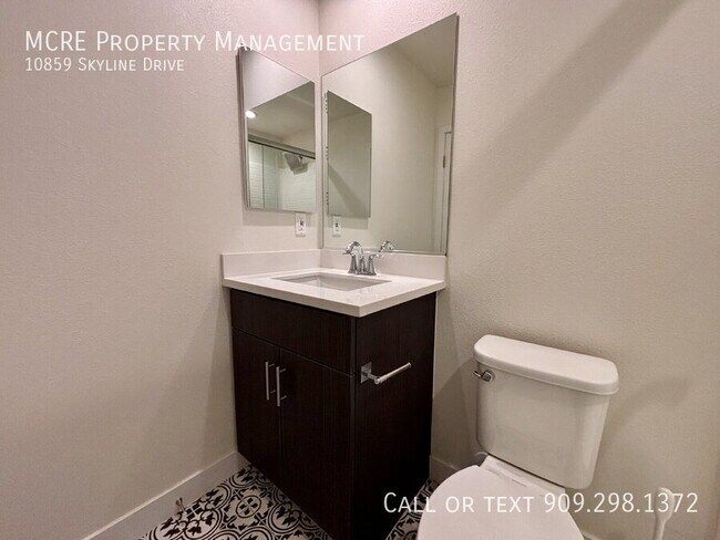 Photo - 10859 Skyline Dr