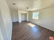 Photo - 1413 W 99th St House