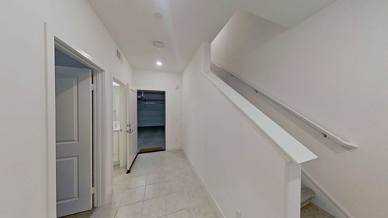 3D Tour - 1523 St Simon Cir