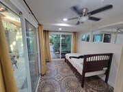 Photo - 11001 Darby Ave