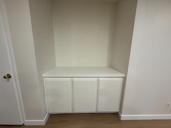 Photo - 13347 Victory Blvd Unit 107