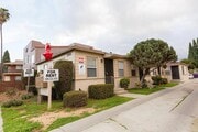 Photo - 1094 Cherry Ave