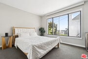 Photo - 1145 Larrabee St Condo Unit 19