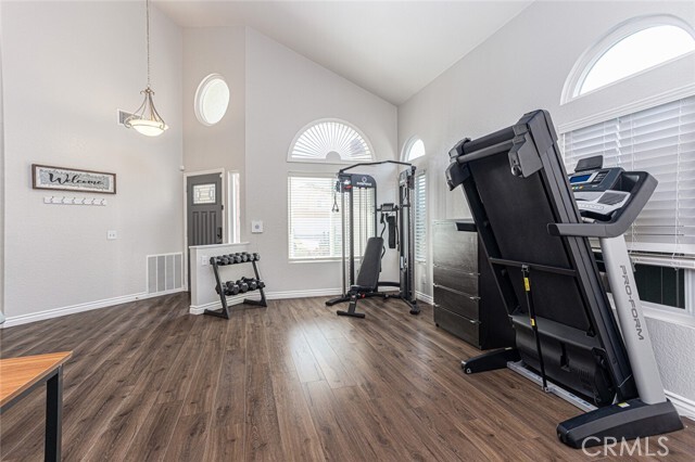 Photo - 10352 Desert Star St