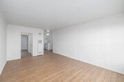 1BR, 1BA - 900SF - Living Room - Blackburn Apartments