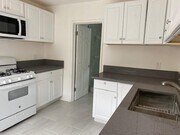 Photo - 1619 W 11th Pl