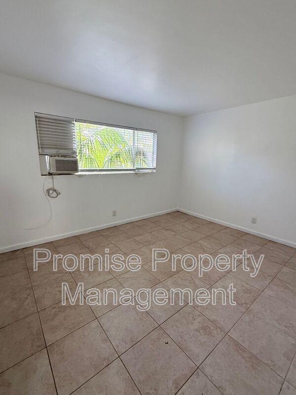 Photo - 303-307 S. Myers Unit 305 S. Myers