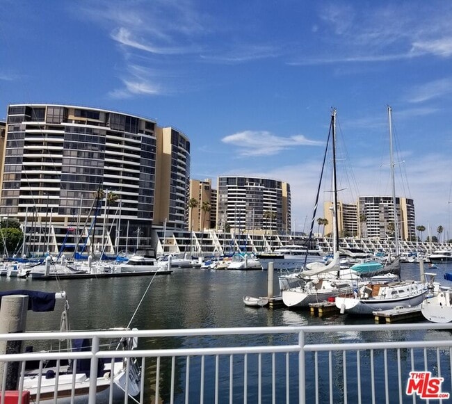 Building Photo - 4267 Marina City Dr Unit 106