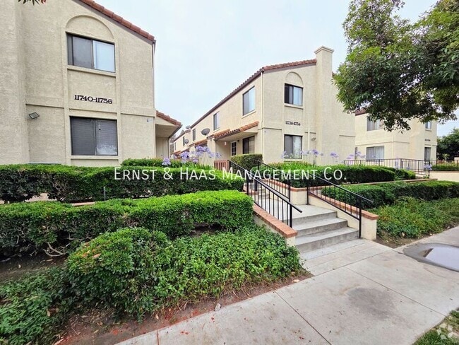 Building Photo - 11764 206th St Unit 22 Rental