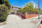 Photo - 7139 Hawthorn Ave Unit 3