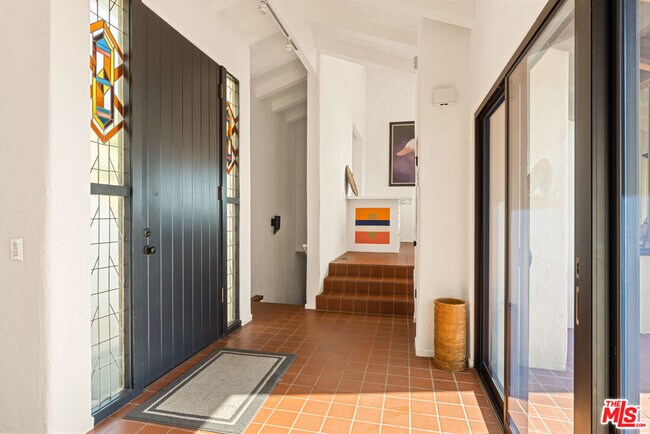 Photo - 20755 Seaboard Rd