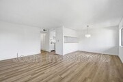 Photo - 1527 S Palm Ave Unit 1527 Palm Ave #P