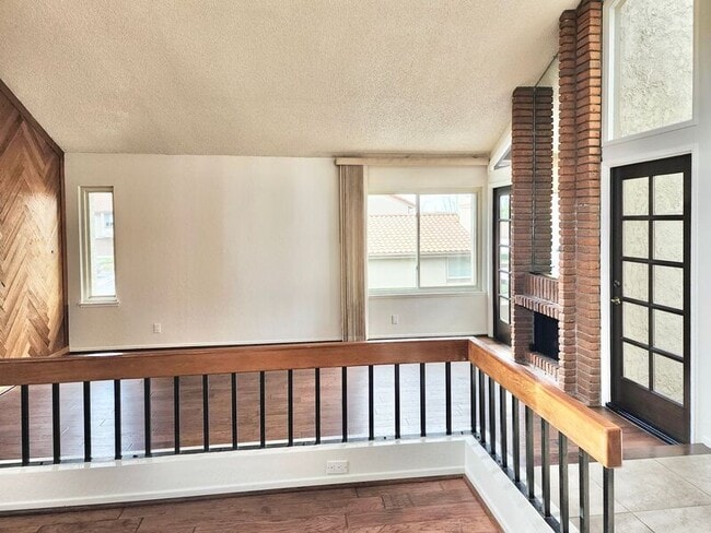 Photo - 26576 Dolorosa