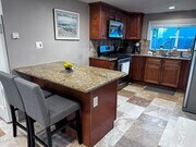 Photo - 352 N Ventura Rd