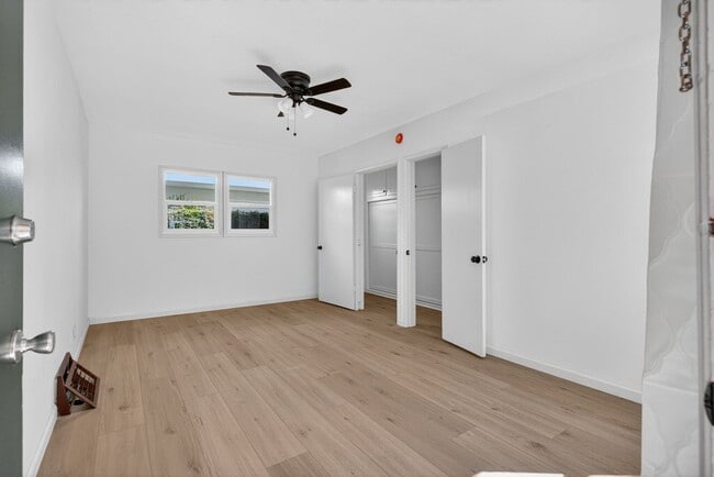 Building Photo - 3312 2nd St Rental