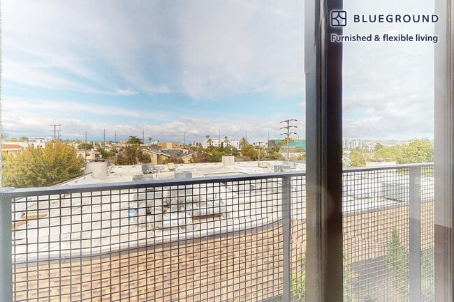 Photo - 10810 Palms Blvd Unit ID6612A