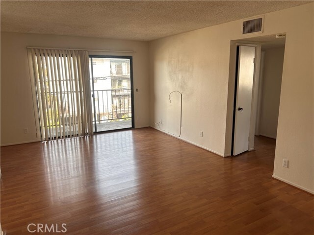 Photo - 822 E Lomita Ave Unit 5