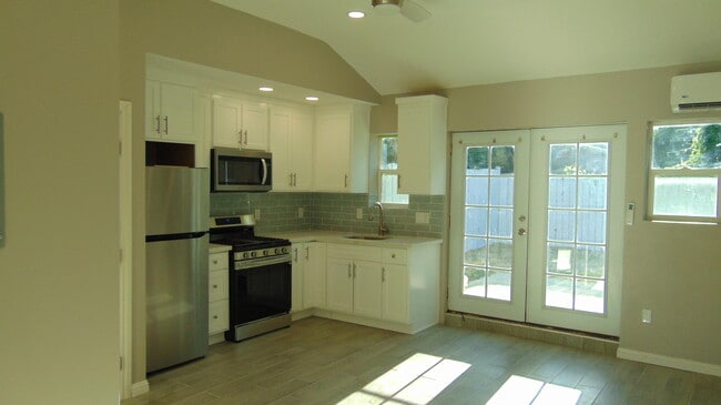 Photo - 6642 Forbes Ave