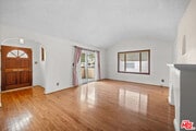 Photo - 609 Padilla St