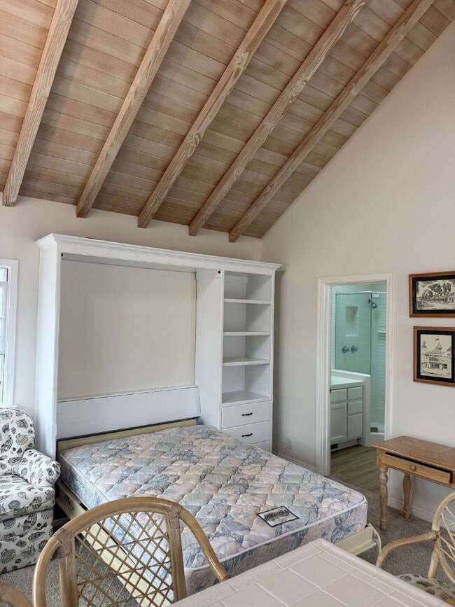 Photo - Unfurnished Studio Balboa Island Unit 1/2